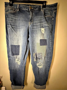 Lane Bryant Distressed Skinny Jeans in Blue Waist 18
